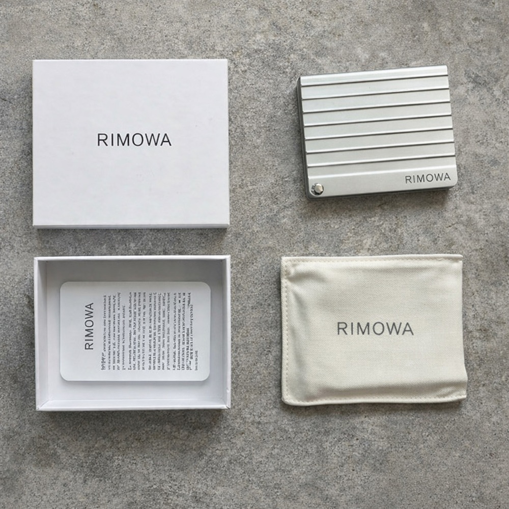 RIMOWA Silver Card Case Holder